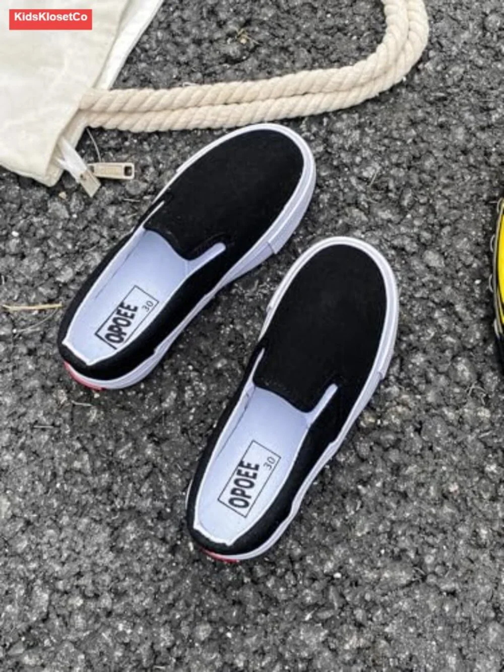 Kids Canvas Slip-On Sneakers Breathable Low Top Boys Girls